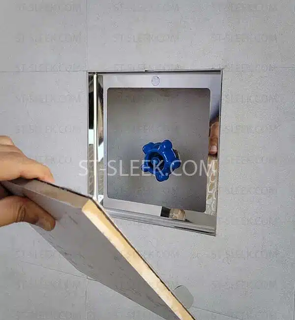 دریچه بازدید فلزی